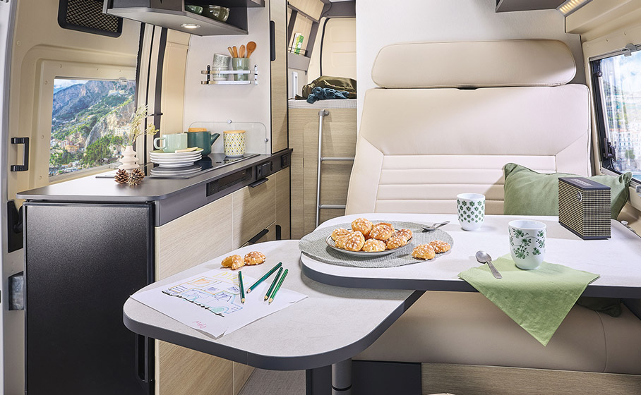 Campervan Dreamer CAMPER SPORT - Wohnraum