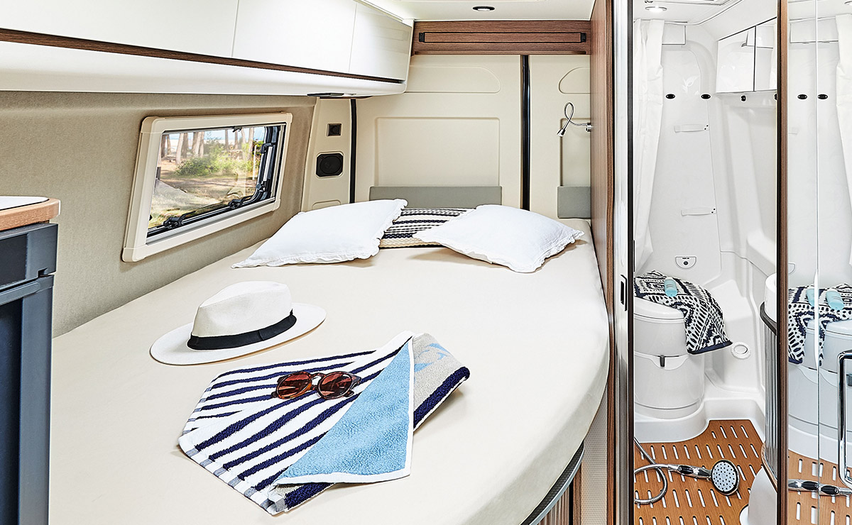 Campervan Dreamer D62 SELECT
